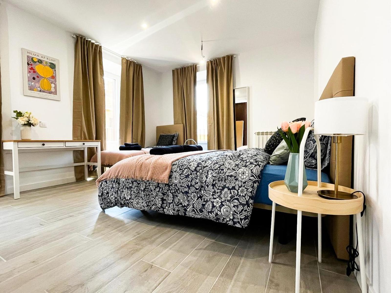 Centric Rooms In Madrid Ngoại thất bức ảnh